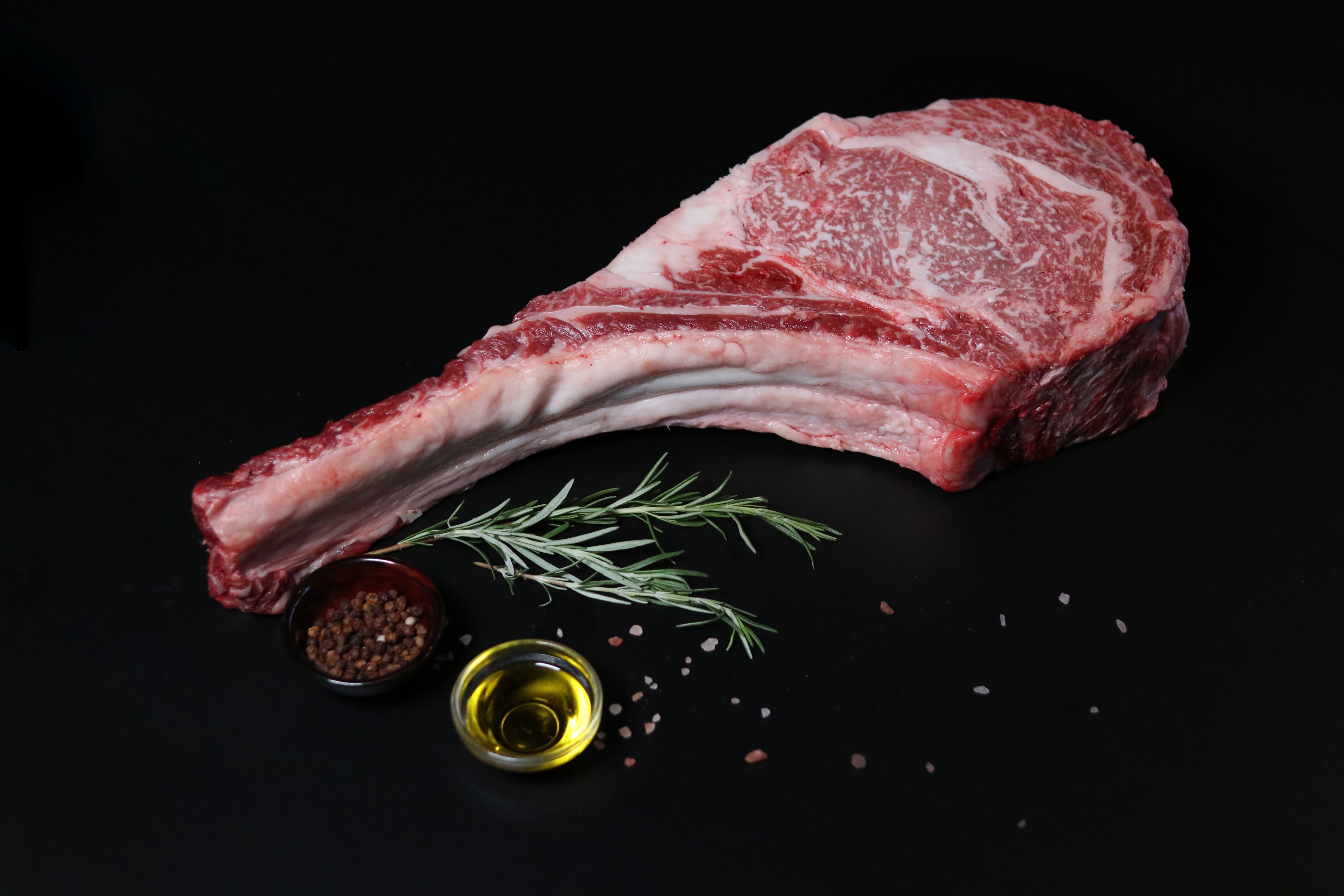 Tomahawk Steak